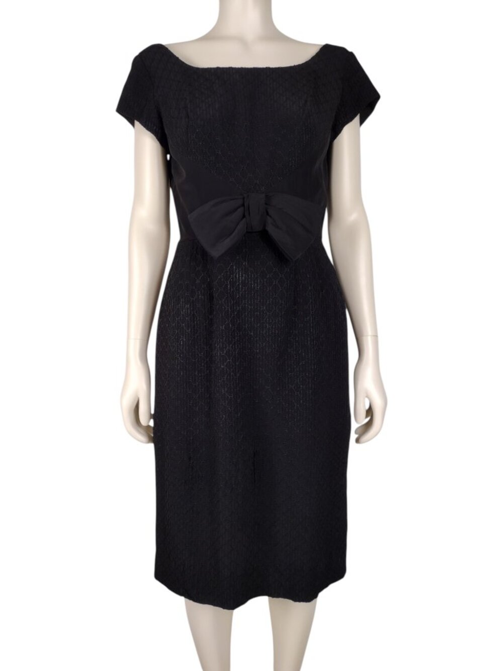 Vintage 1950s Black Short Sleeve Front Bow Textured Midi Sheath Dress Size XS